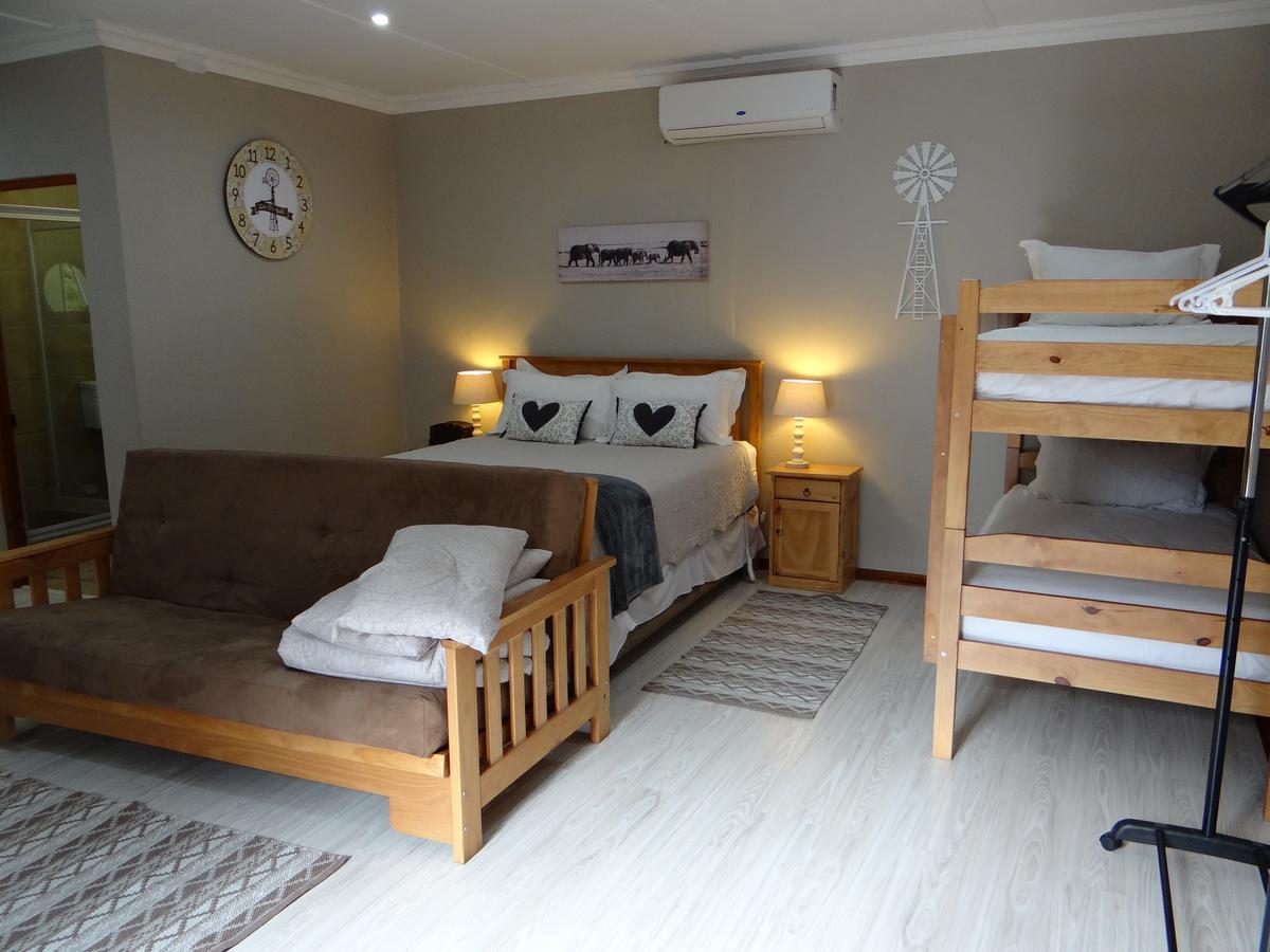 La Paix Guesthouse โบฟอร์ตเวสต์ ภายนอก รูปภาพ